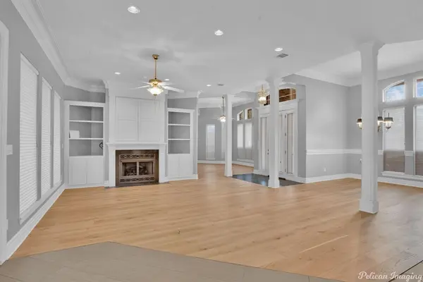 Bossier City, LA 71111,332 Crosscreek Drive