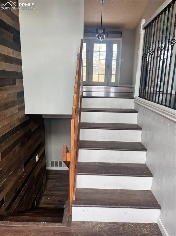 Colorado Springs, CO 80908,8545 Moss Rock RD