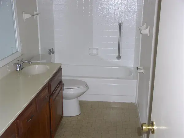 Dallas, TX 75249,7210 Pineberry Road