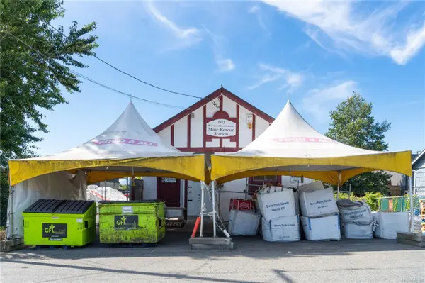 Nanaimo, BC V9R 2G2,1009 Farquhar St