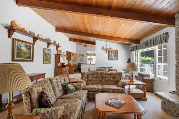 Duncan, BC V9L 5R9,6460 McKenzie Dr