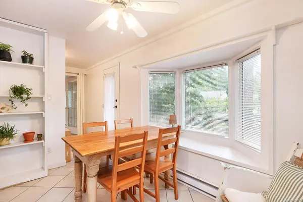 Comox, BC V9M 4C9,1912 Ryan Rd E