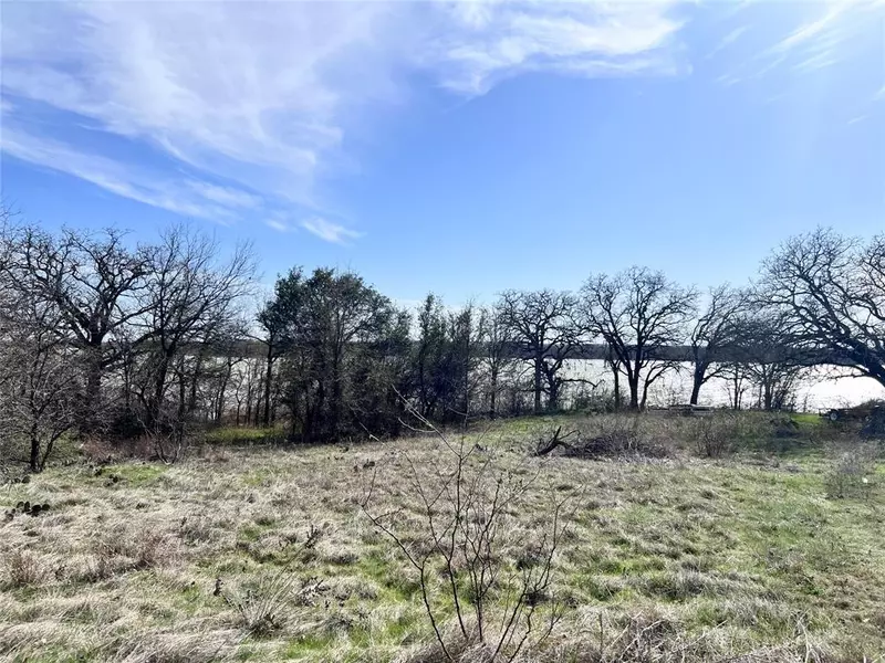 2011 Eastside Lake Road, Graham, TX 76450