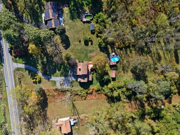 82 Spring Valley Rd,  Hardwick Twp.,  NJ 07825