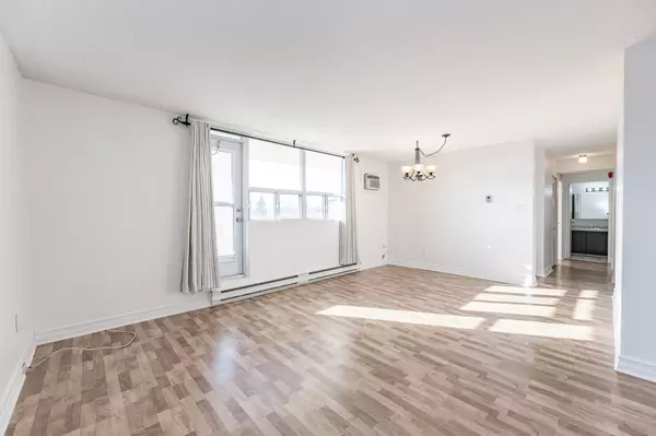 Burlington, ON L7N 3M2,700 Dynes RD #416