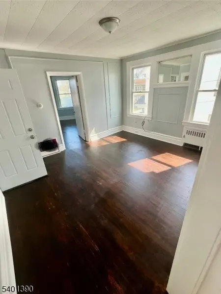 Newark City, NJ 07112,127 Dewey St