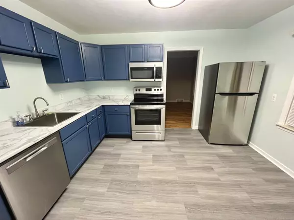 Royal Oak, MI 48073,715 Donald AVE