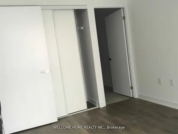 Vaughan, ON L4K 0M8,38 Honeycrisp CRES #710