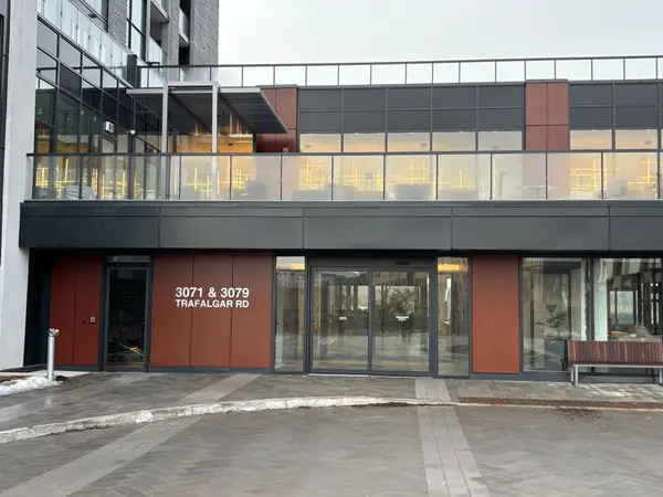 Oakville, ON L6H 8C6,3071 Trafalgar RD #706