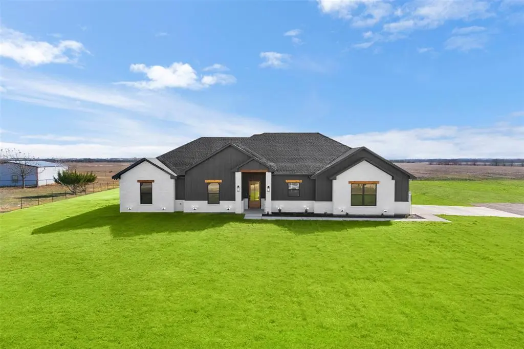 Palmer, TX 75152,570 Hampel