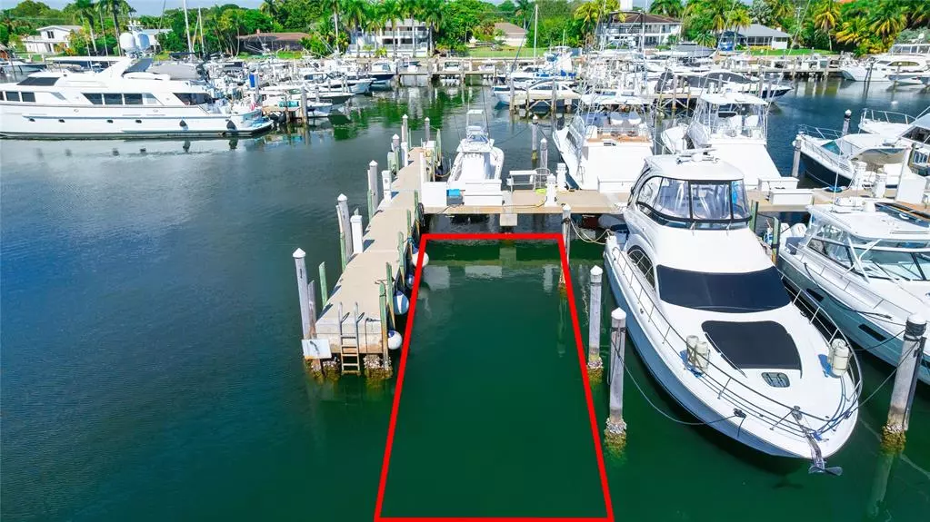 Coral Gables, FL 33158,13660 SW Deering Bay Dr, #64