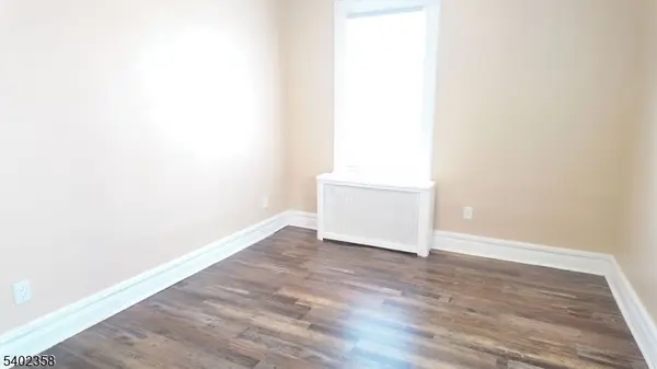 Newark City, NJ 07112,65 Summit Ave #2