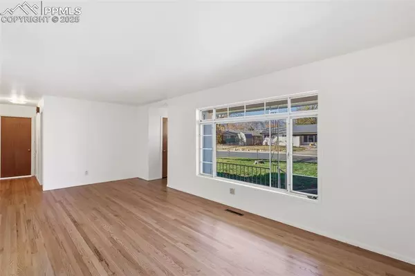 Colorado Springs, CO 80911,633 Hackberry DR