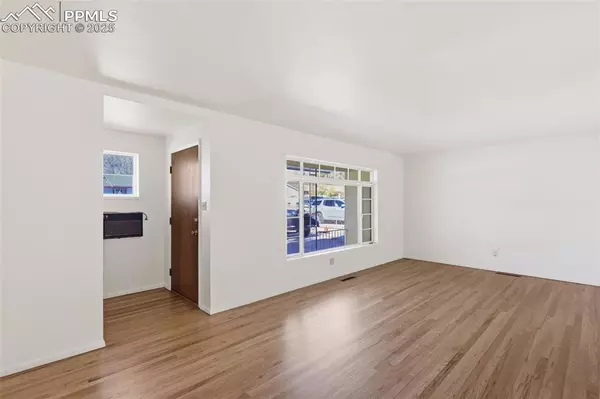 Colorado Springs, CO 80911,633 Hackberry DR