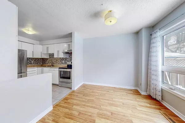 Burlington, ON L7P 2S9,1232 Guelph Line #13