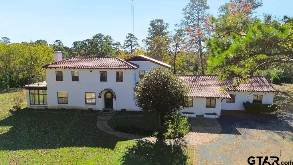 Mineola, TX 75773,255 County Road 2660