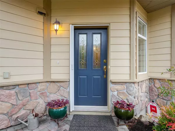 Saanich, BC V8P 1E3,1286 Tolmie Ave #25