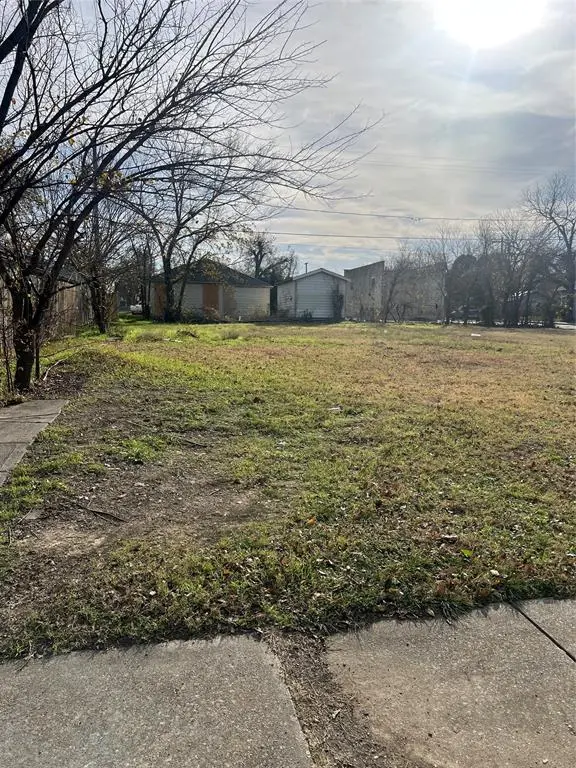 Fort Worth, TX 76104,1204 E Cannon Street