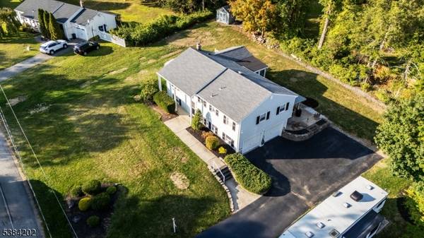 10 Post Pl, West Milford Twp., NJ 07435