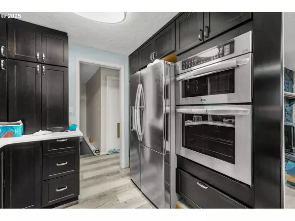 Battle Ground, WA 98604,23505 NE 229TH ST