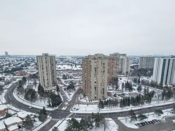 Toronto E05, ON M1W 3V4,55 Bamburgh CIR #1209