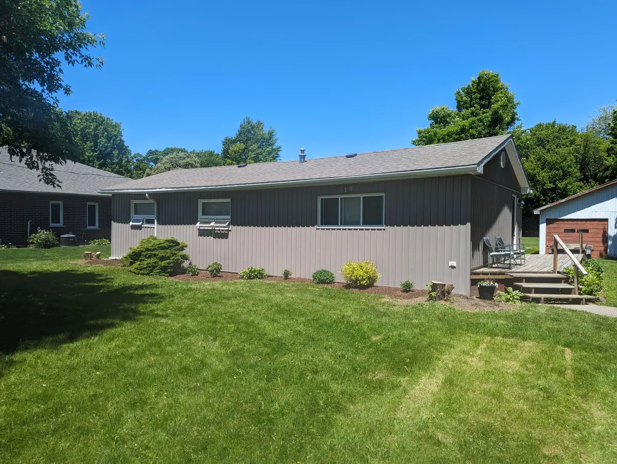 Huron-kinloss, ON N0G 2R0,19 Park ST