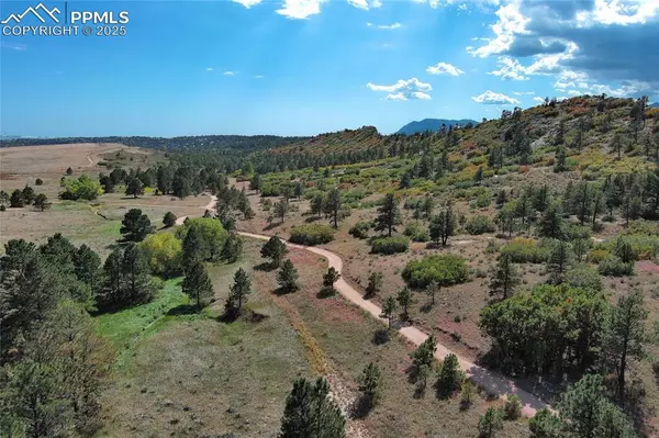 Colorado Springs, CO 80919,5803 Wisteria DR