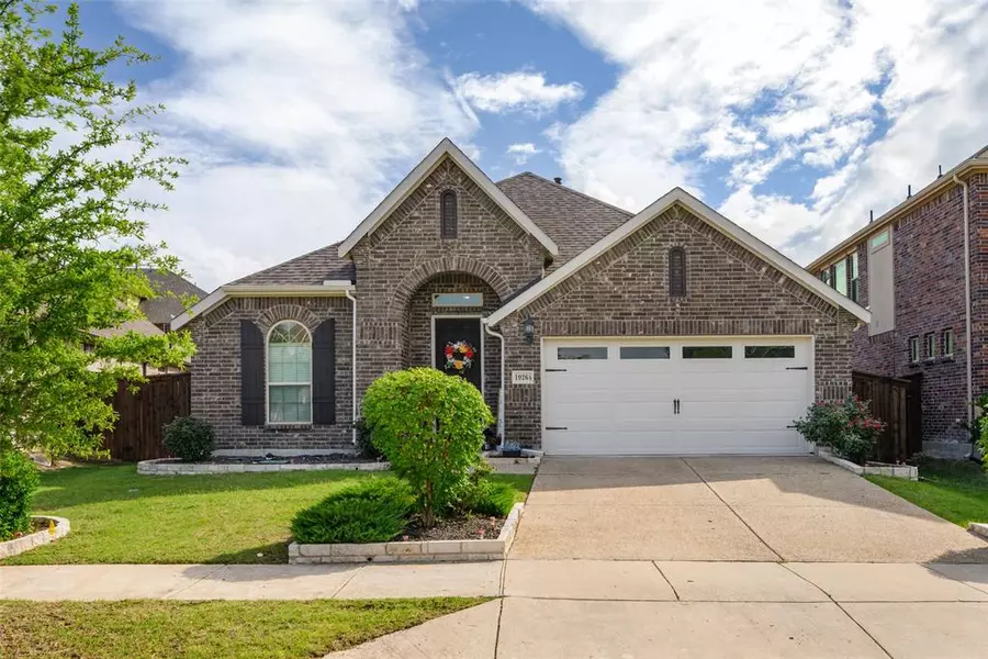 1926 Successful Drive, Wylie, TX 75098