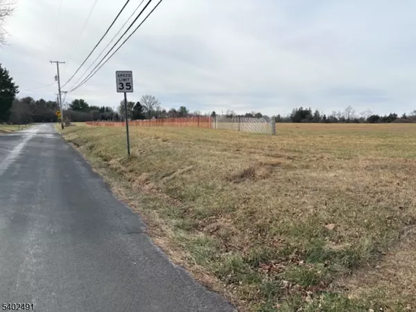 Readington Twp., NJ 08822,1072 Barley Sheaf Rd