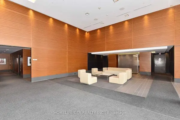 Toronto E07, ON M1S 0G3,125 Village Green SQ #1112