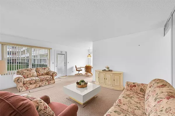 Boca Raton, FL 33434,298 Preston H #298