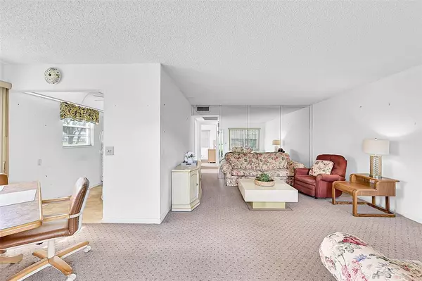 Boca Raton, FL 33434,298 Preston H #298