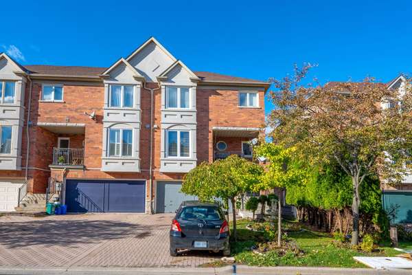 18 Orchid RD, Markham, ON L3T 7T6