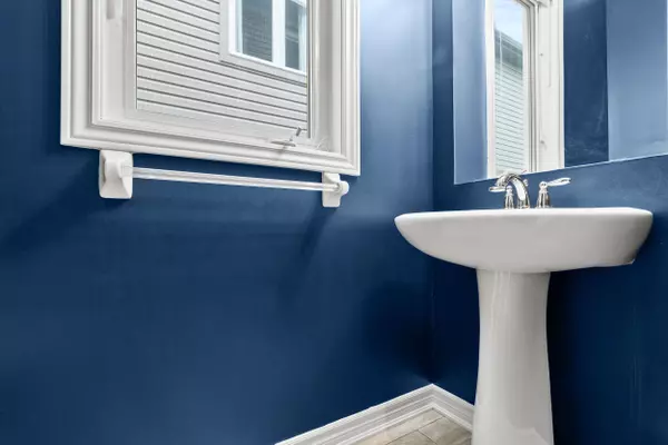 Stittsville - Munster - Richmond, ON K2S 0P8,326 Gallantry WAY