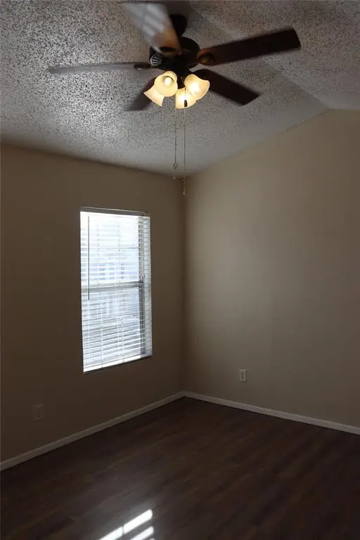 Dallas, TX 75217,10500 Lake June Road #M07