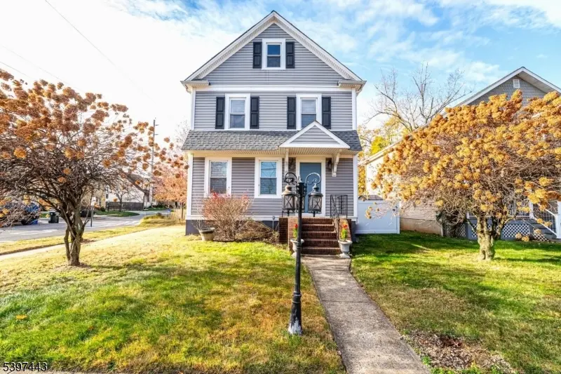 Dunellen Boro, NJ 08812,403 Jackson Ave