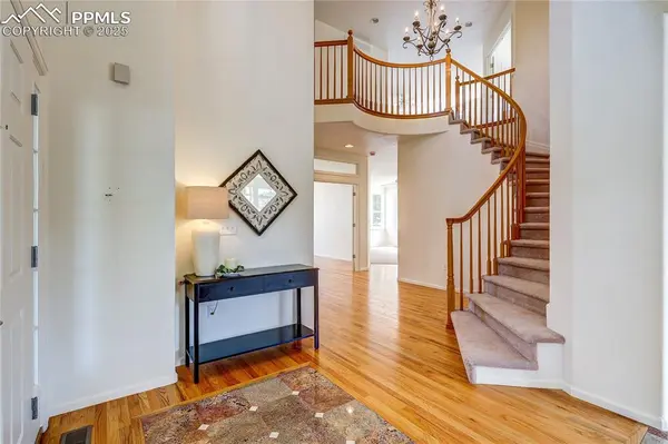 10594 Wildhorse LN, Littleton, CO 80125