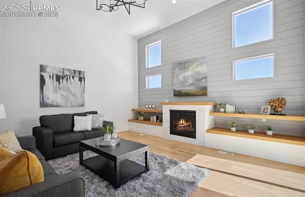 Castle Rock, CO 80108,6425 Tremolite DR