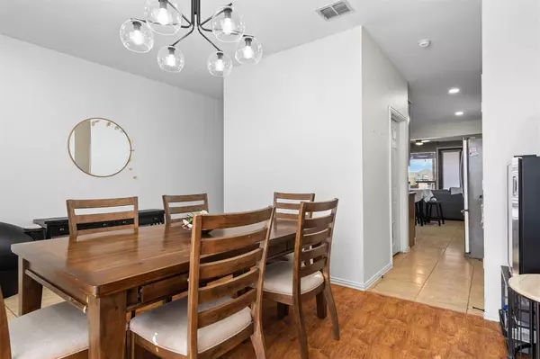 Corinth, TX 76210,2715 Tori Oak Trail