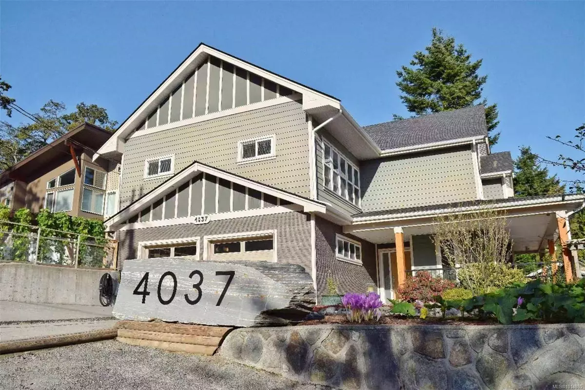 Saanich, BC V8X 2A2,4037 Nelthorpe St