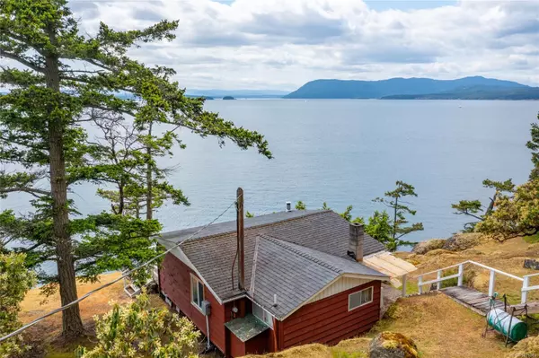 Pender Island, BC V0N 2M2,37177 Schooner Way