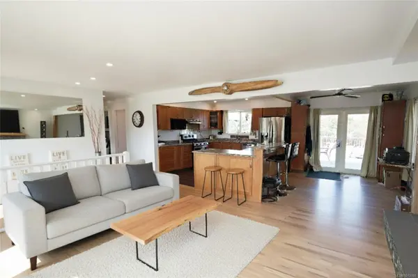 Colwood, BC V9C 2R6,536 Strathdee Pl