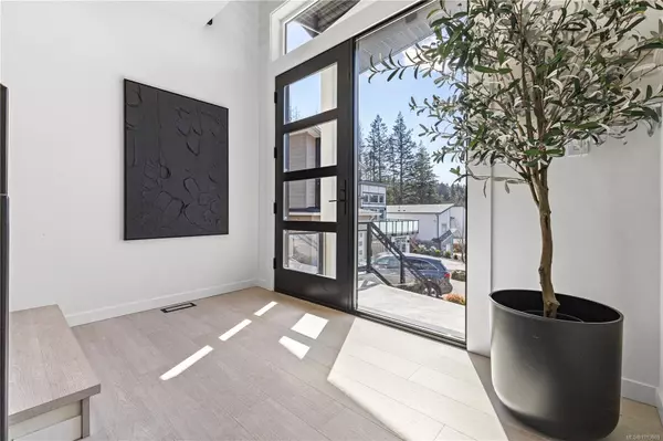 Langford, BC V9C 0N7,1046 Golden Spire Cres