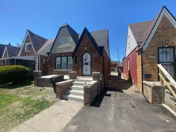 Detroit, MI 48227,15113 PREST ST