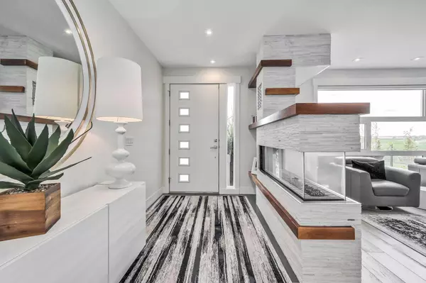 Calgary, AB T2E6N8,509 31 AVE NE