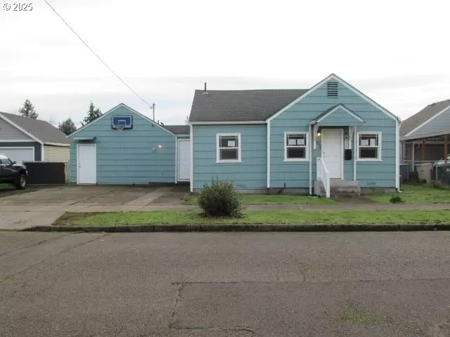370 W B ST, Lebanon, OR 97355