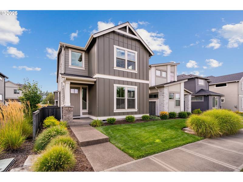 8058 SE REDDINGTON ST, Hillsboro, OR 97123