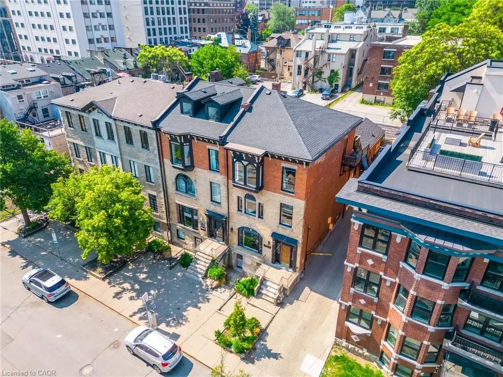 Hamilton, ON L8P 1T3,21 Bold ST