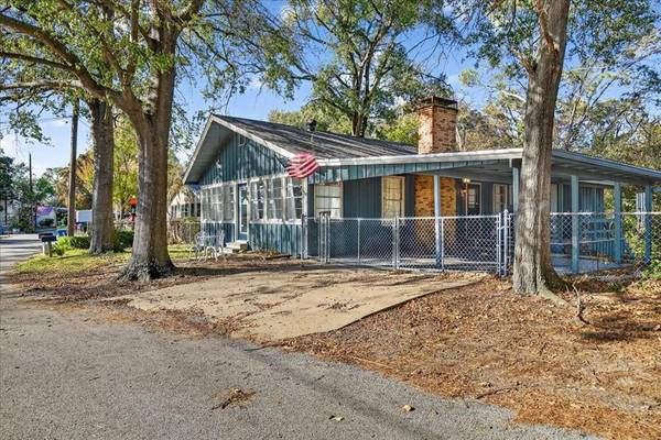 Gun Barrel City, TX 75156,108 Point O View Street