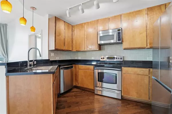 Fort Worth, TX 76102,500 Throckmorton Street #1409